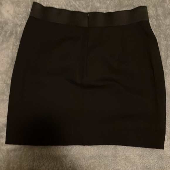 DKNY sequin mini skirt, size 10 - Picture 2 of 3